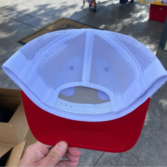 Richardson Original Trucker Adjustable Mesh Hat 112 NEW - Picture 2 of 3